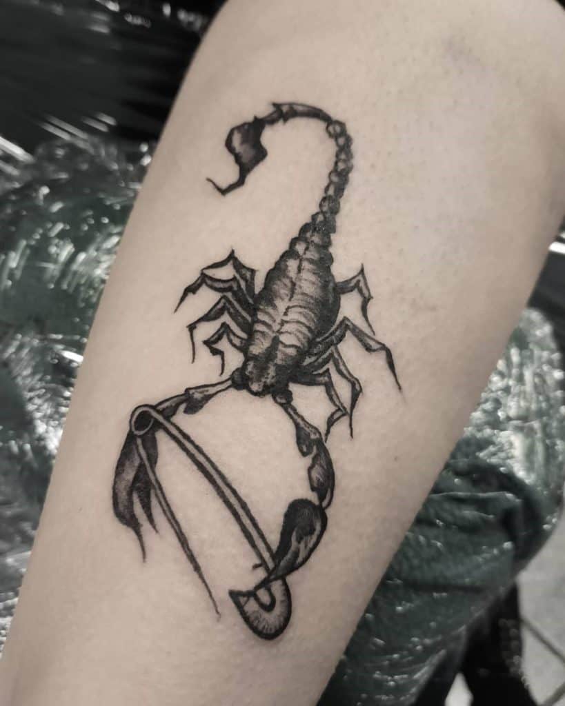 Scorpion Tattoo Simple Black Design 
