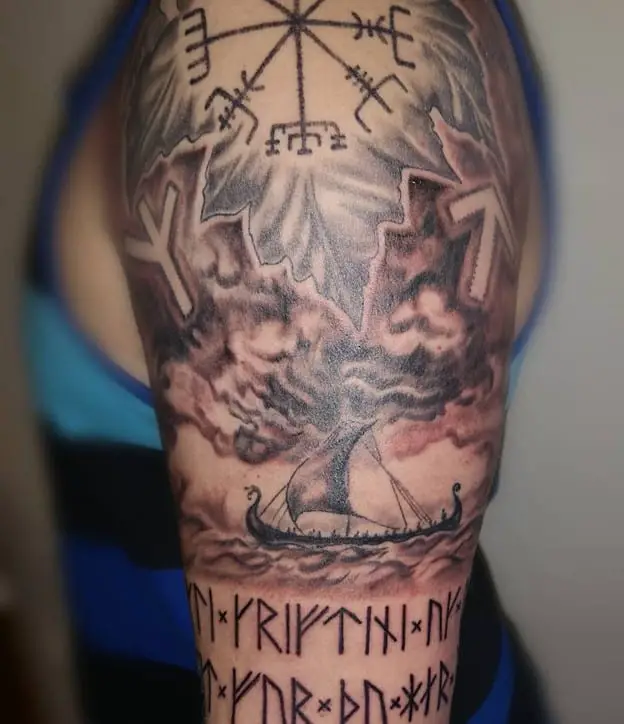 Storm Viking Sleeve with a boat