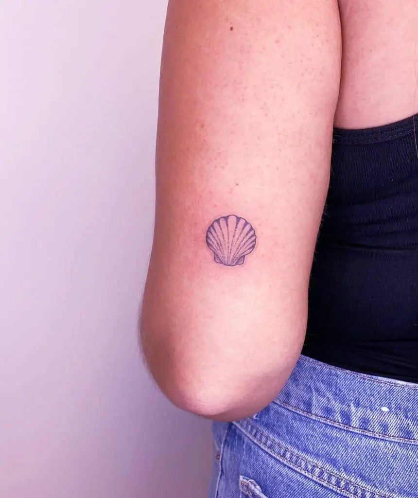 Seashell tattoo with big meanings 3