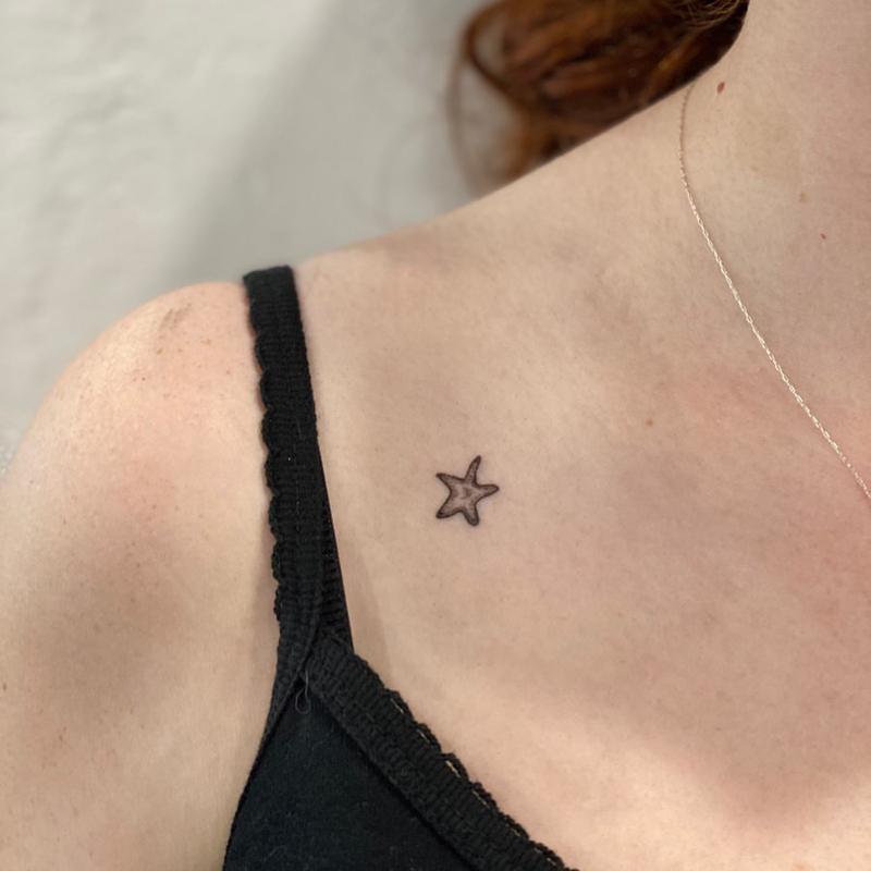 Delicate Starfish Tattoos 3