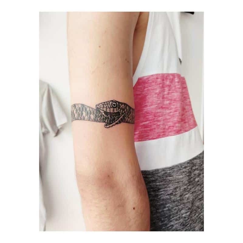 Ouroboros armband tattoo 2