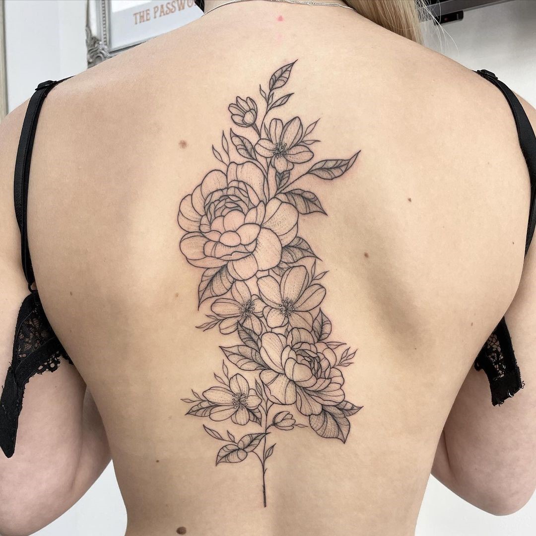 Precise Spine Tattoo Rose Inspo 