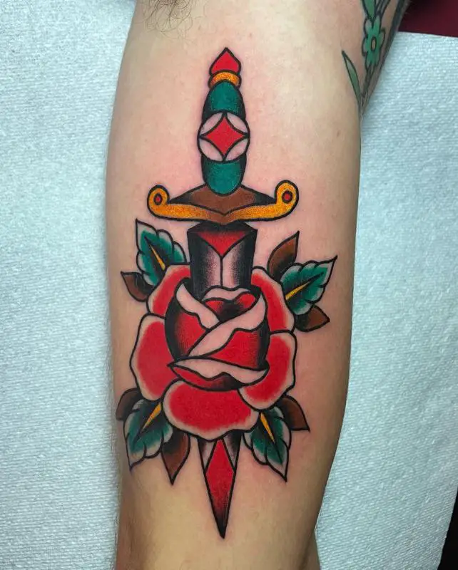 Traditional Rose and Dagger 3