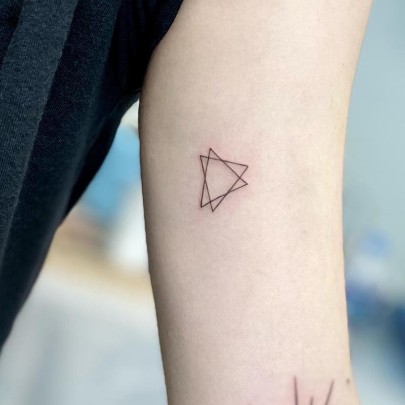 Overlapping Triangle Tattoo 3