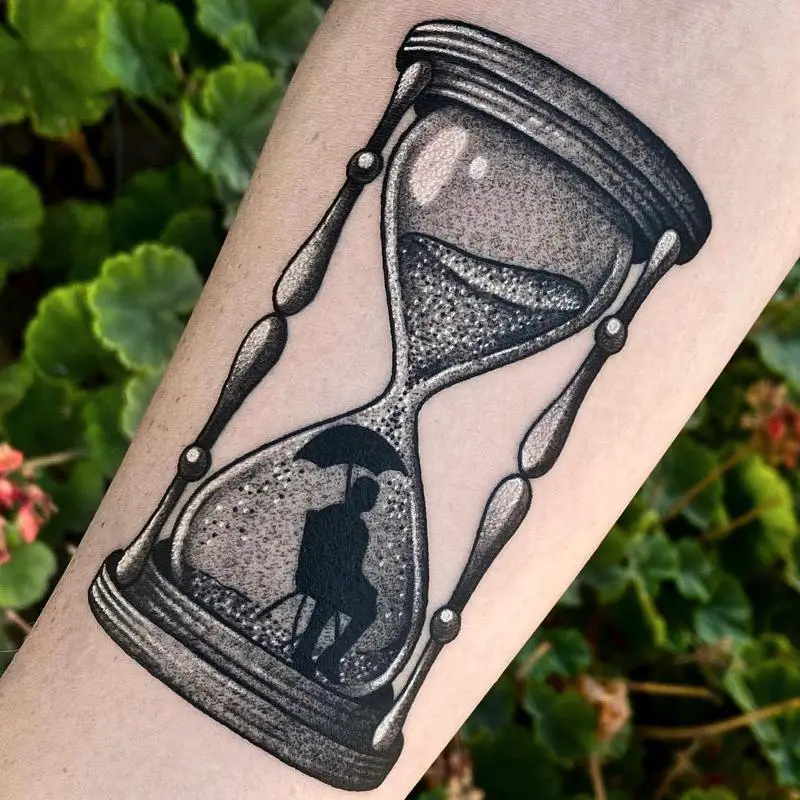 Hourglass Tattoo Meaning