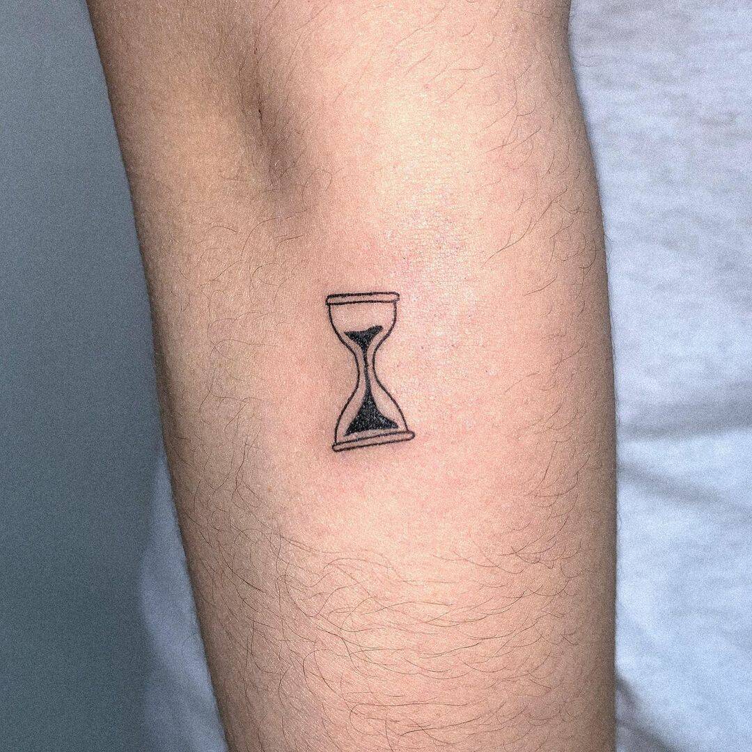 Simple Hourglass Tattoo 4