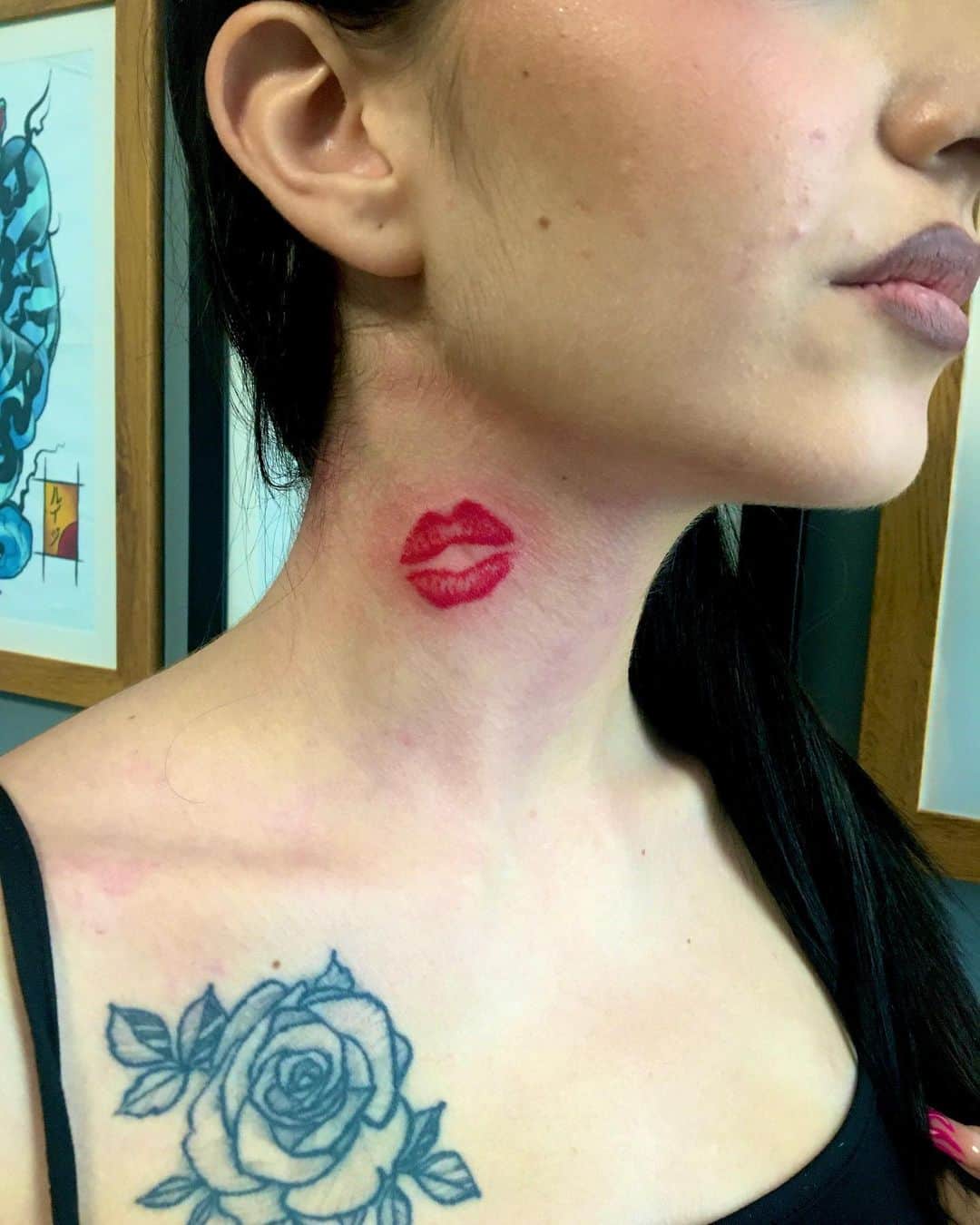 lips on neck tattoo women